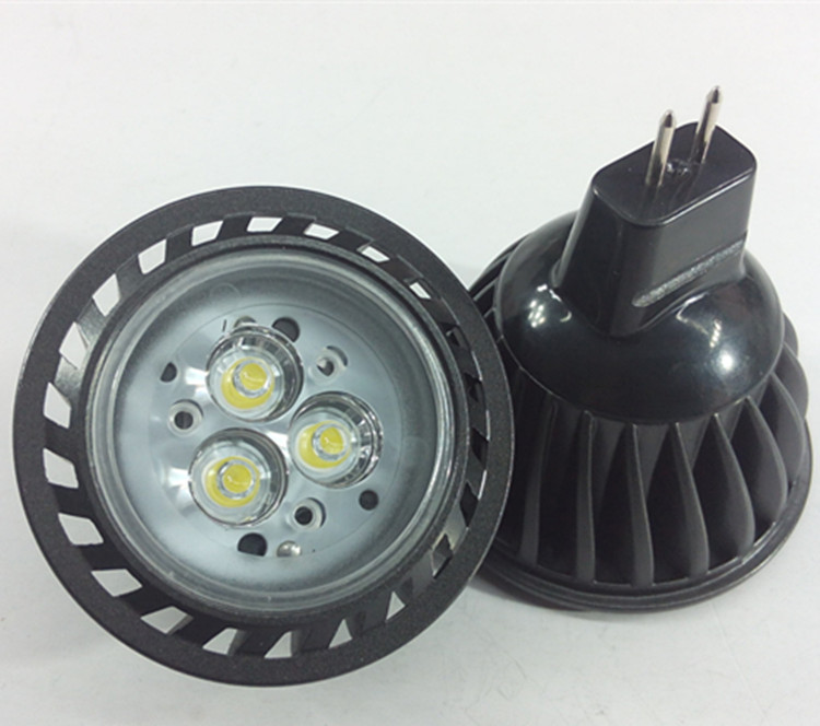 黑色风形3X1W光面MR16